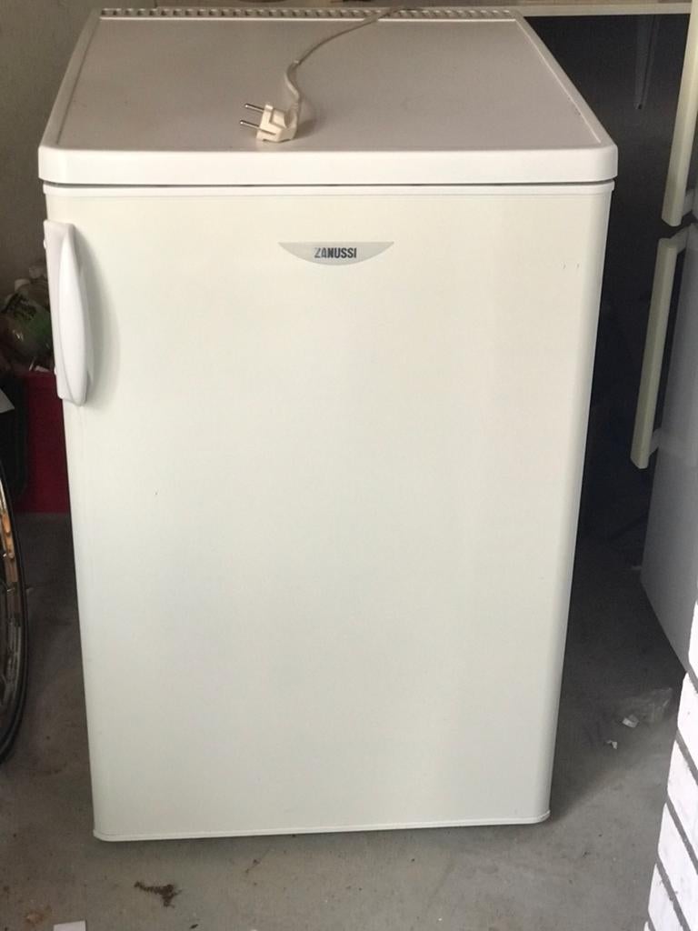 Zanussi tafelmodel koelkast/vriezer, Gebruikt, Minder dan 85 cm, Minder dan 60 cm, Ophalen of Verzenden
