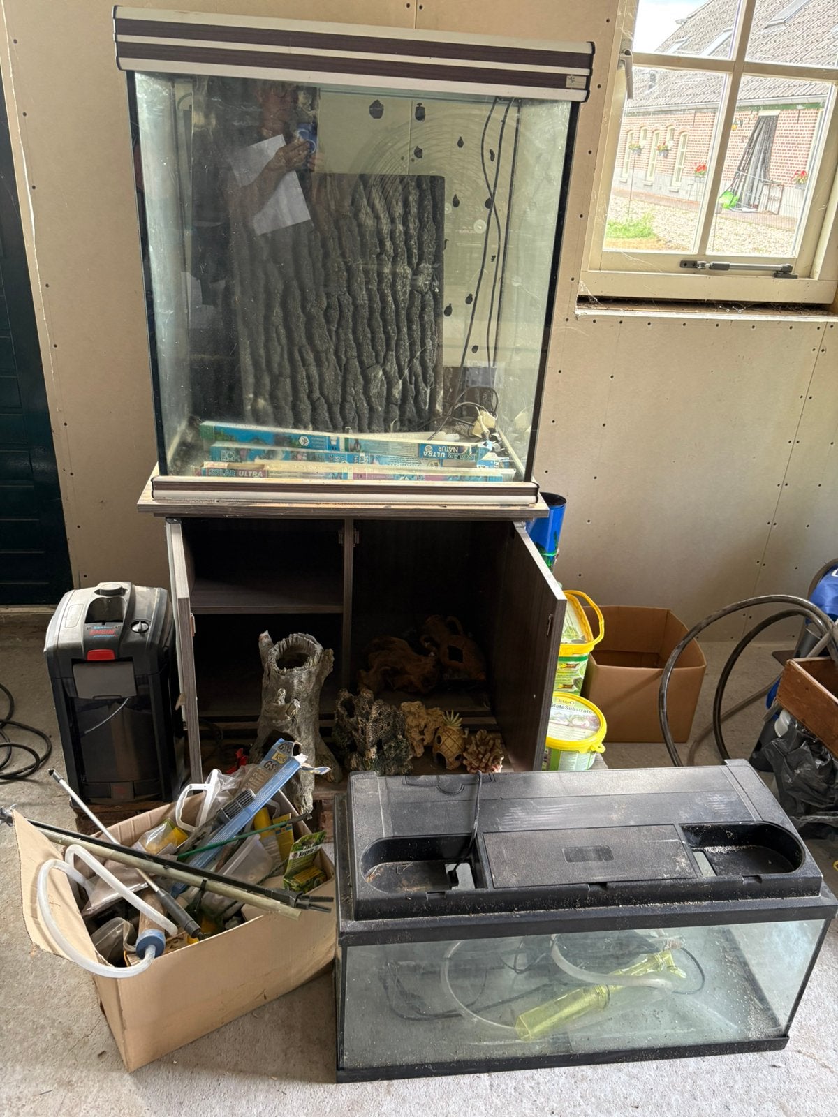 Groot aquarium (2x) met Eheim pomp, Dieren en Toebehoren, Vissen | Aquaria en Toebehoren, Ophalen, Gebruikt, Pomp, Leeg aquarium