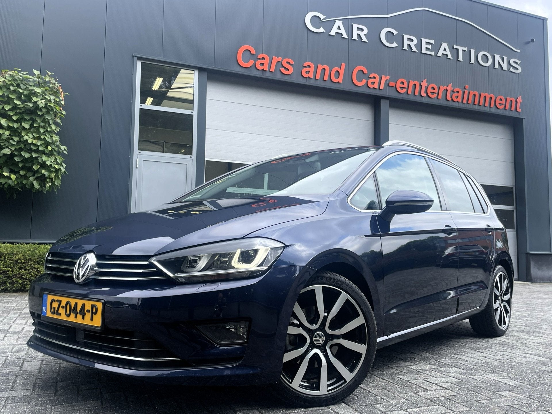 Volkswagen Golf Sportsvan 1.4 TSI Highline R-Line Panoramada, Auto's, Gebruikt, Euro 6, Blauw, Alcantara