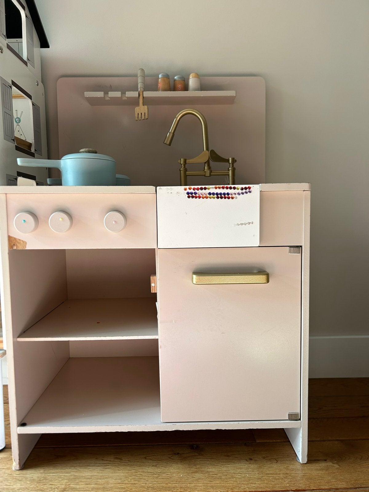 Petite Amélie Houten Speelkeuken met Accessoires en Schorten, Ophalen, Gebruikt, Knutselen
