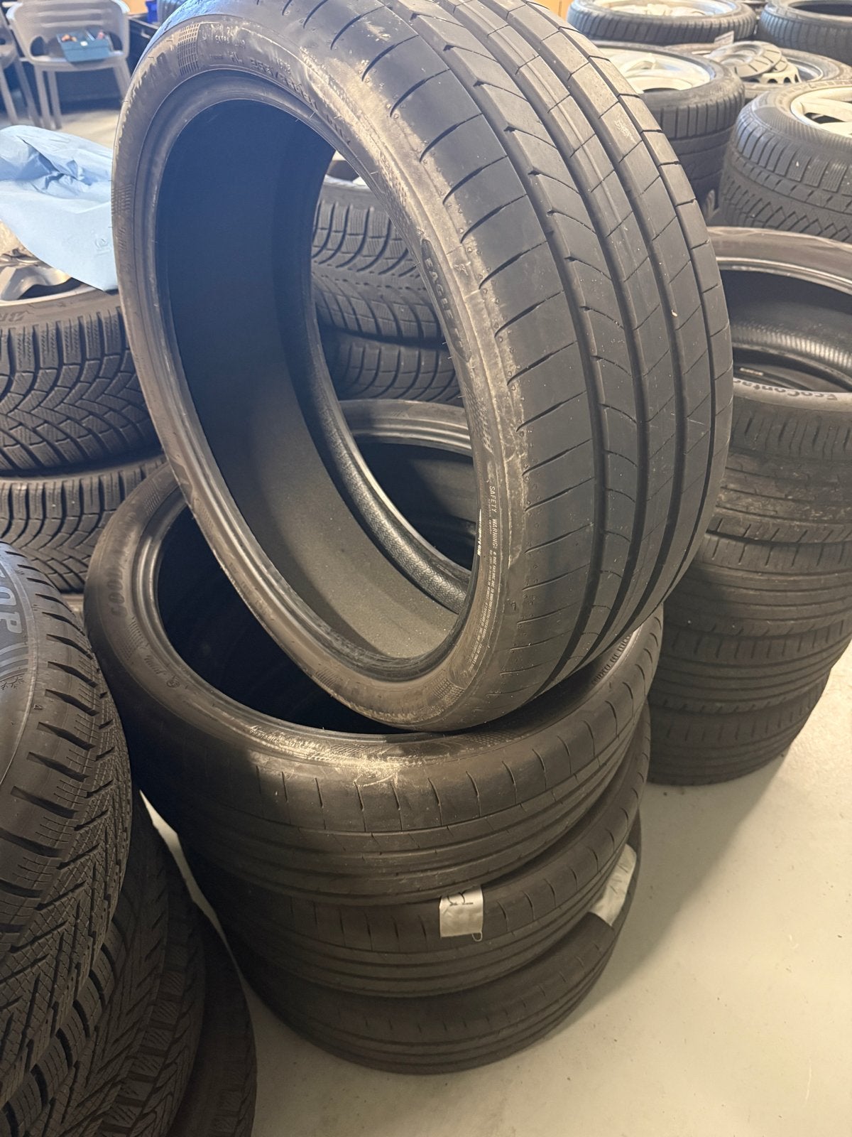 Goodyear F1 Asymmetric 5 AO Silent SCT 255/35R21, Auto-onderdelen, Banden en Velgen, Ophalen, Gebruikt, 255 mm, 21 inch