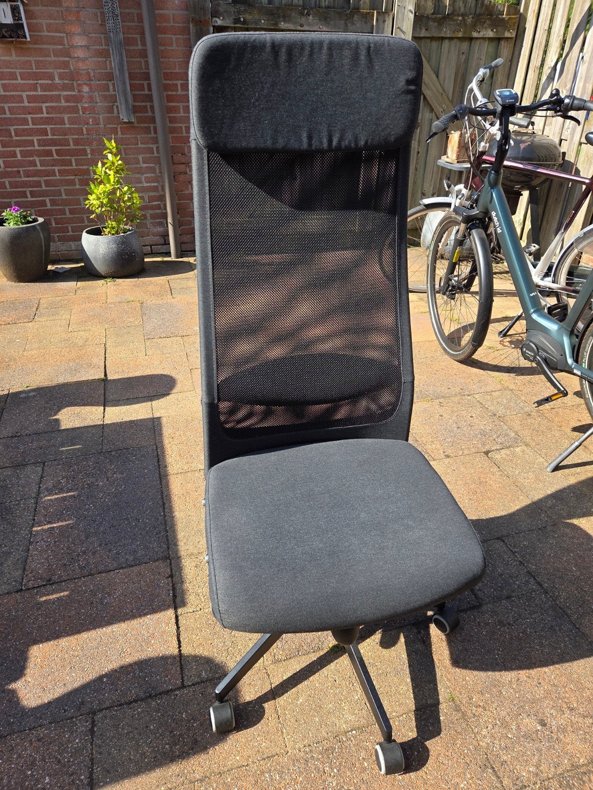IKEA Markus bureaustoel - Zwart, zo goed als nieuw, Zwart, Ophalen of Verzenden, Zo goed als nieuw, Bureaustoel