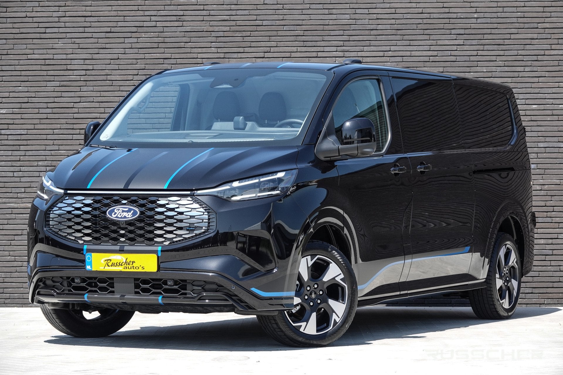 Ford E-Transit Custom L2H1 218Pk Aut. | Elektrisch | Nieuwe, Auto's, Bestelauto's, Bedrijf, Te koop, 360° camera, ABS, Achteruitrijcamera