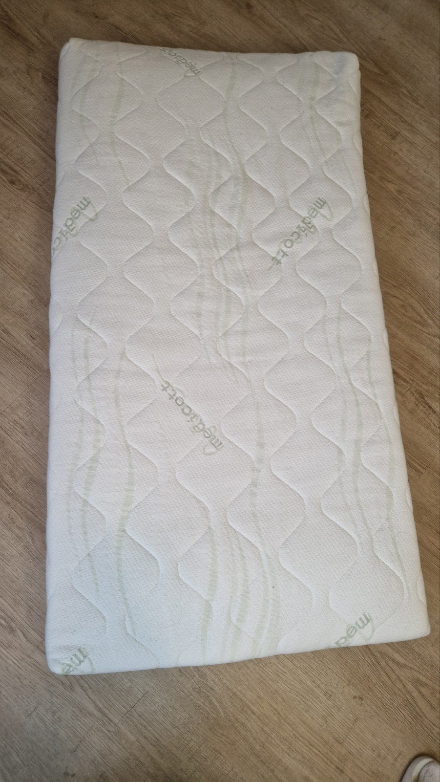 Medicott matras 60x120 cm - Zo goed als nieuw, Ophalen, 190 cm of minder, Zo goed als nieuw, Matras