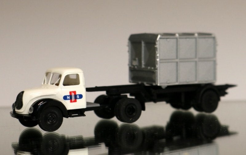 modelauto's 1:87 Berkina HB models 1: 87, Ophalen of Verzenden, Zo goed als nieuw, Bus of Vrachtwagen, Brekina