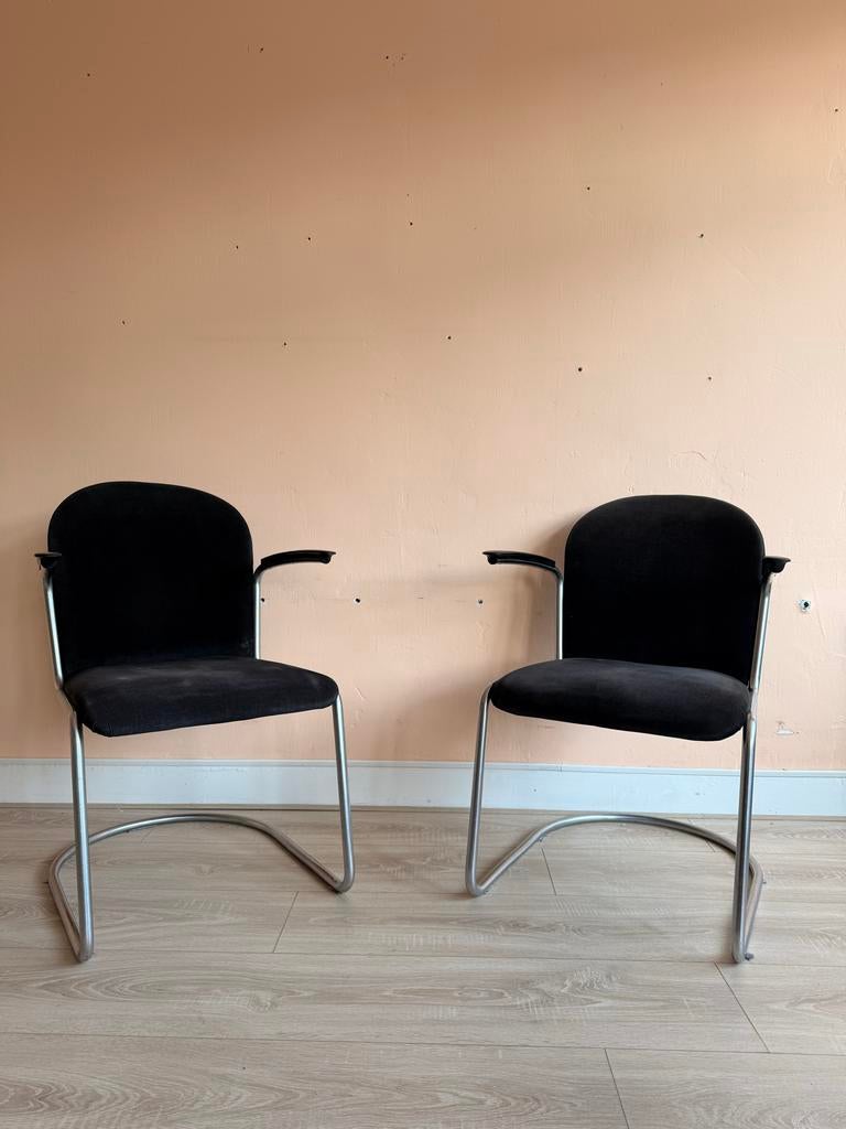 Gispen 413 stoelen - set van 2, Huis en Inrichting, Stoelen, Gebruikt, Twee, Zwart, Ophalen of Verzenden