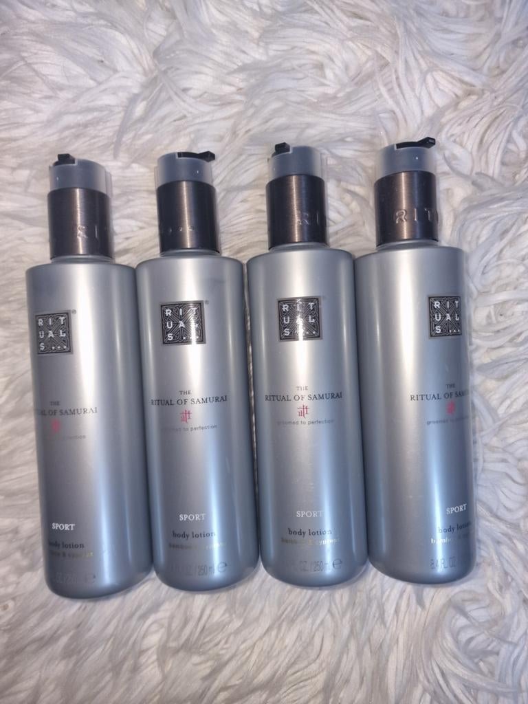 4x Rituals of Samurai Sport Bodylotion Body Lotion man heren, Sieraden, Tassen en Uiterlijk, Uiterlijk | Lichaamsverzorging, Ophalen of Verzenden