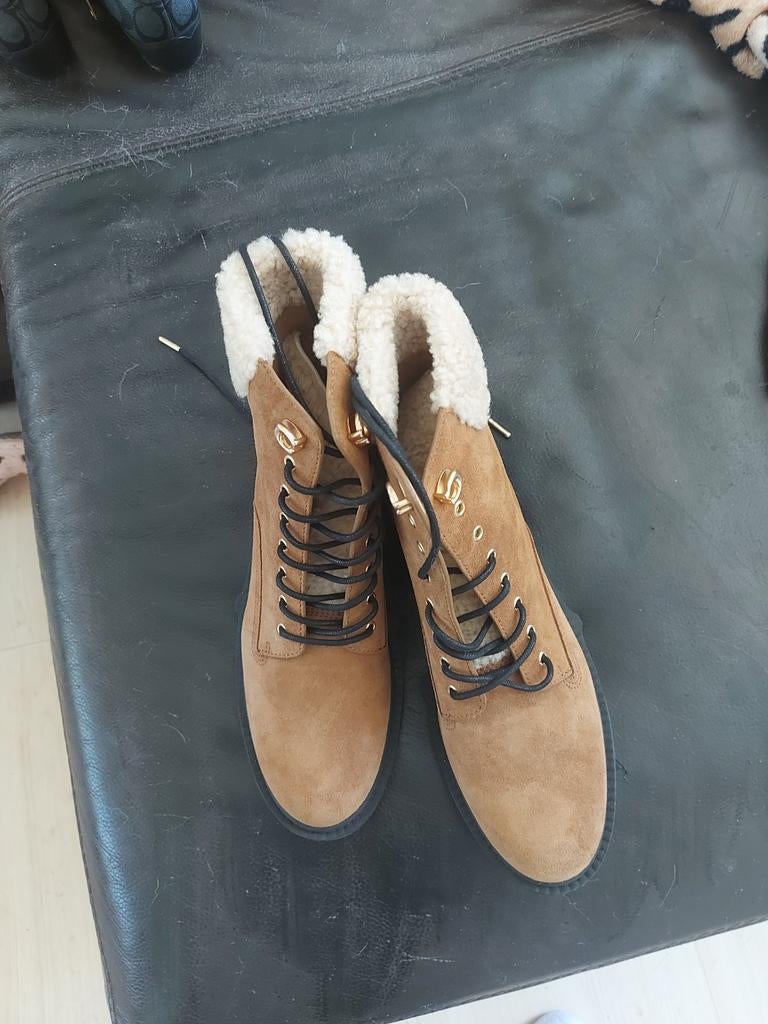 Gloednieuwe  dames wandelschoenen, Ophalen of Verzenden, Nieuw, Wandelschoenen