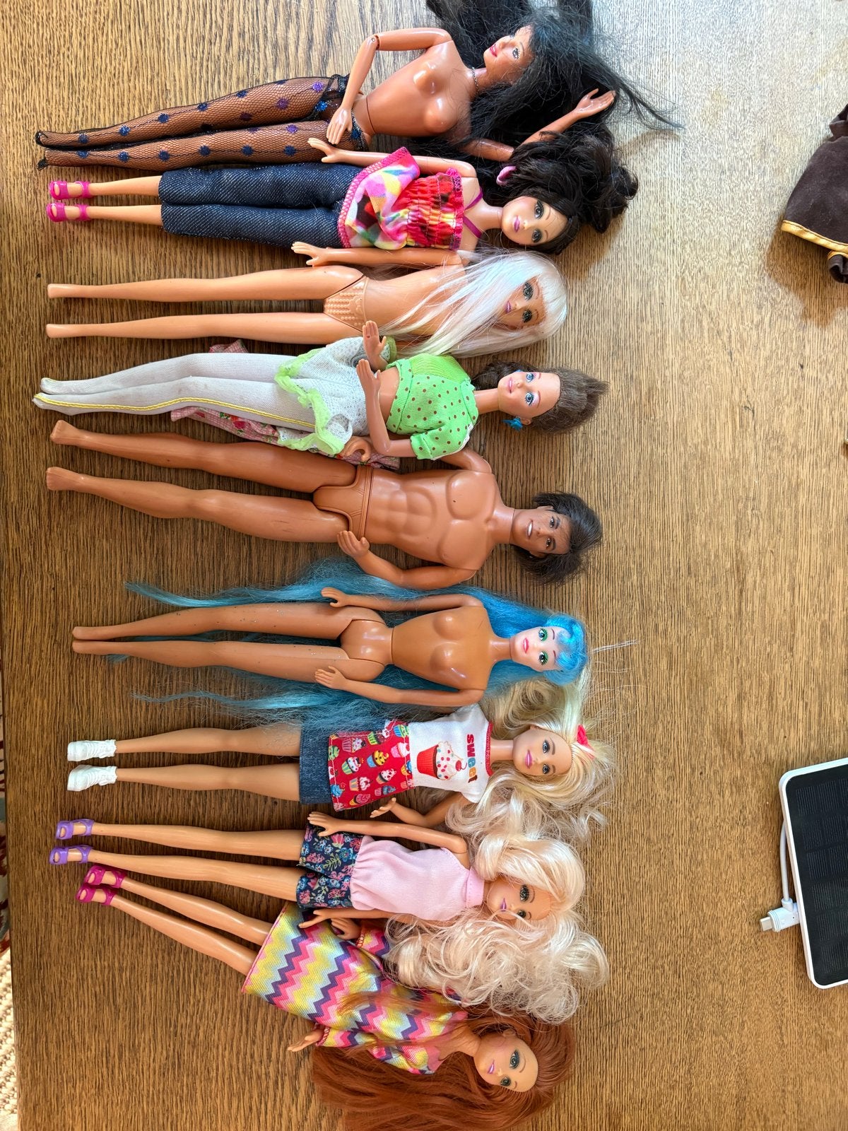 Vintage Barbies Poppen- Mattel Inc. Malaysia, Verzamelen, Poppen, Ophalen of Verzenden, Gebruikt, Pop