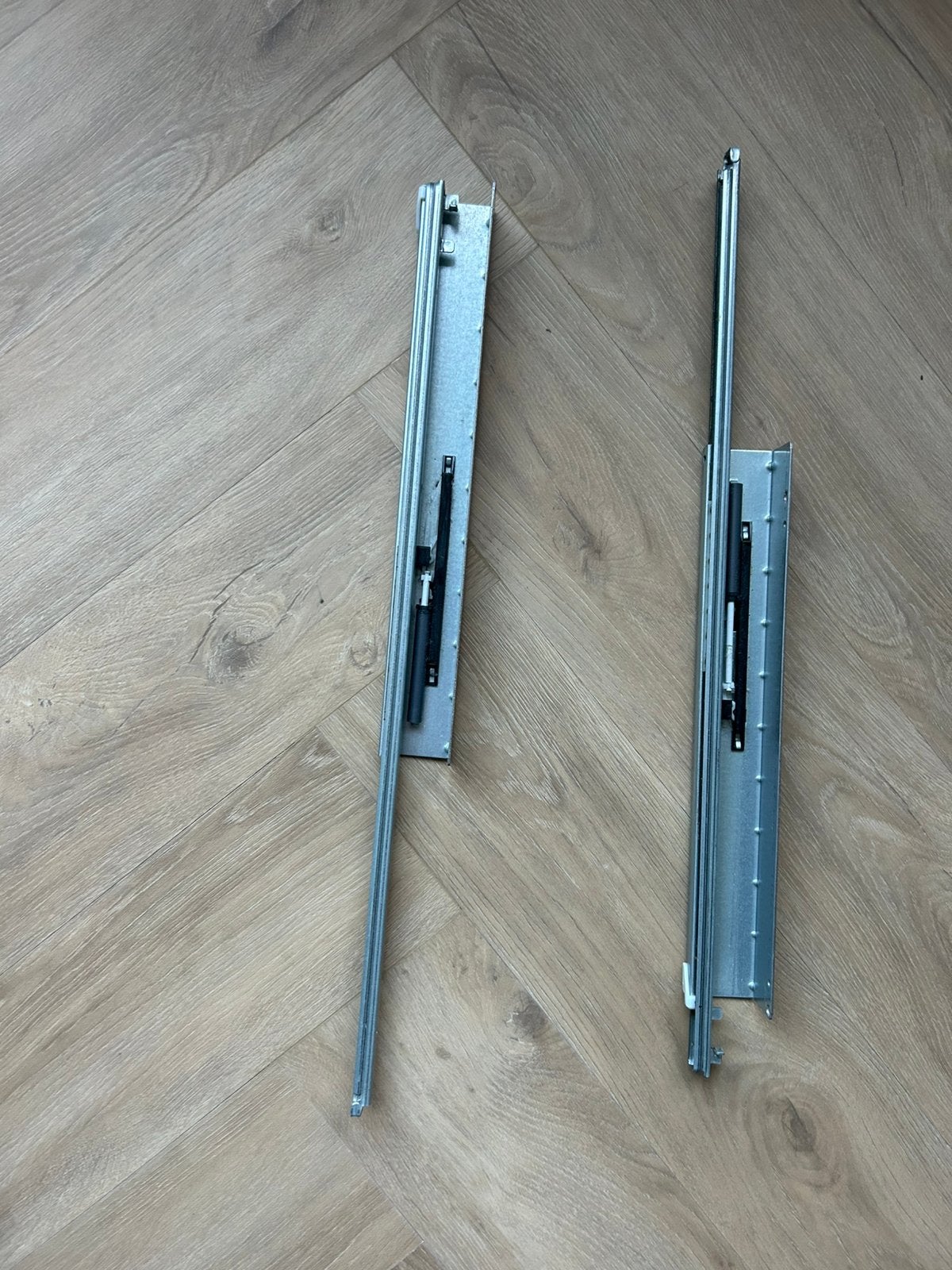 Ladegeleiders Pax kledingkast, Huis en Inrichting, Ophalen, 50 tot 100 cm, Zo goed als nieuw, Minder dan 100 cm