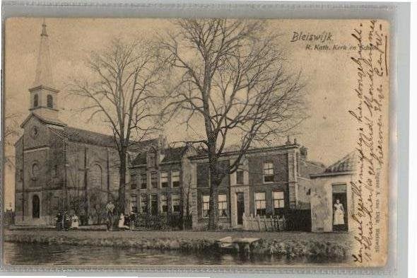 Bleiswijk R. Kath. Kerk en School st 1904 SCHAARS