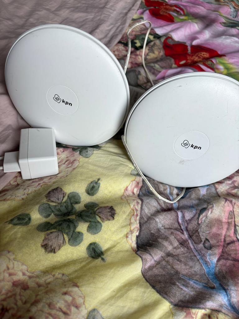 KPN SuperWifi Punt - Verbeter je WiFi!, Ophalen of Verzenden, Zo goed als nieuw, Router