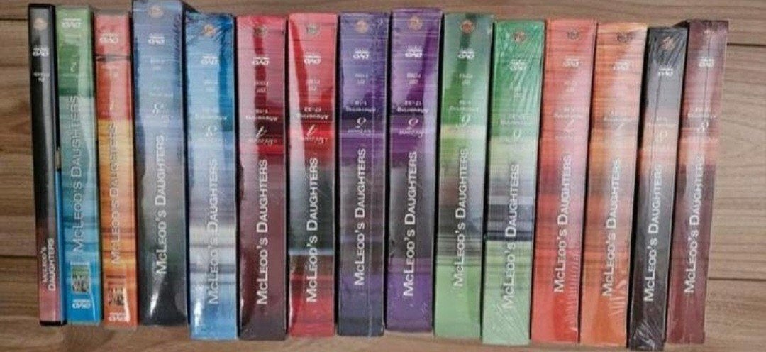 Complete MC Leods Daughters dvd serie NIEUW, Alle leeftijden, Ophalen of Verzenden, Nieuw in verpakking