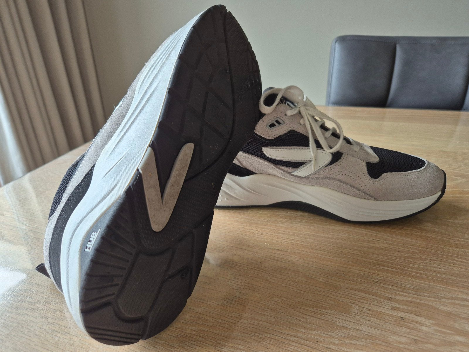 Hub sneakers, unisex, maat 43, Ophalen of Verzenden, Overige typen, Overige merken
