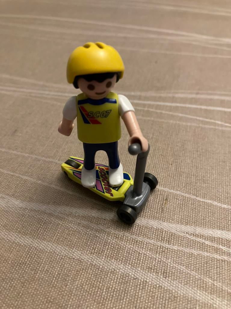 Playmobil kickboarder., Ophalen of Verzenden, Zo goed als nieuw