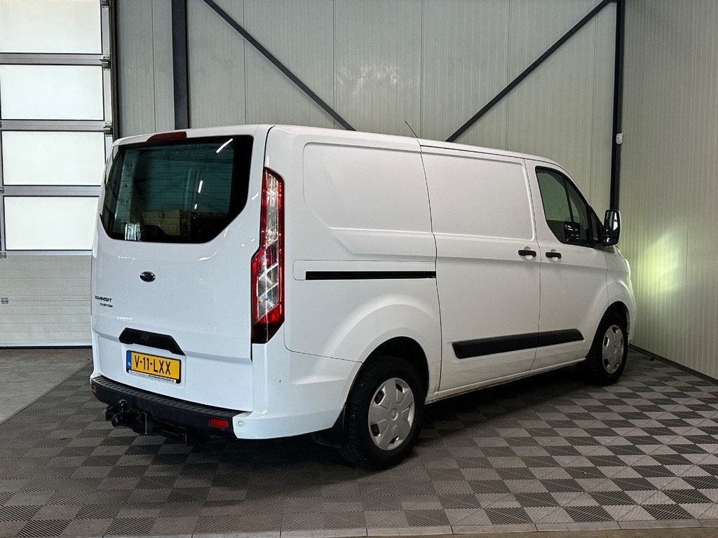 Ford Transit Custom 2.0 TDCI | L1H1 Limited 3-Pers | Airco |, Voorwielaandrijving, 15 km/l, Gebruikt, Euro 6