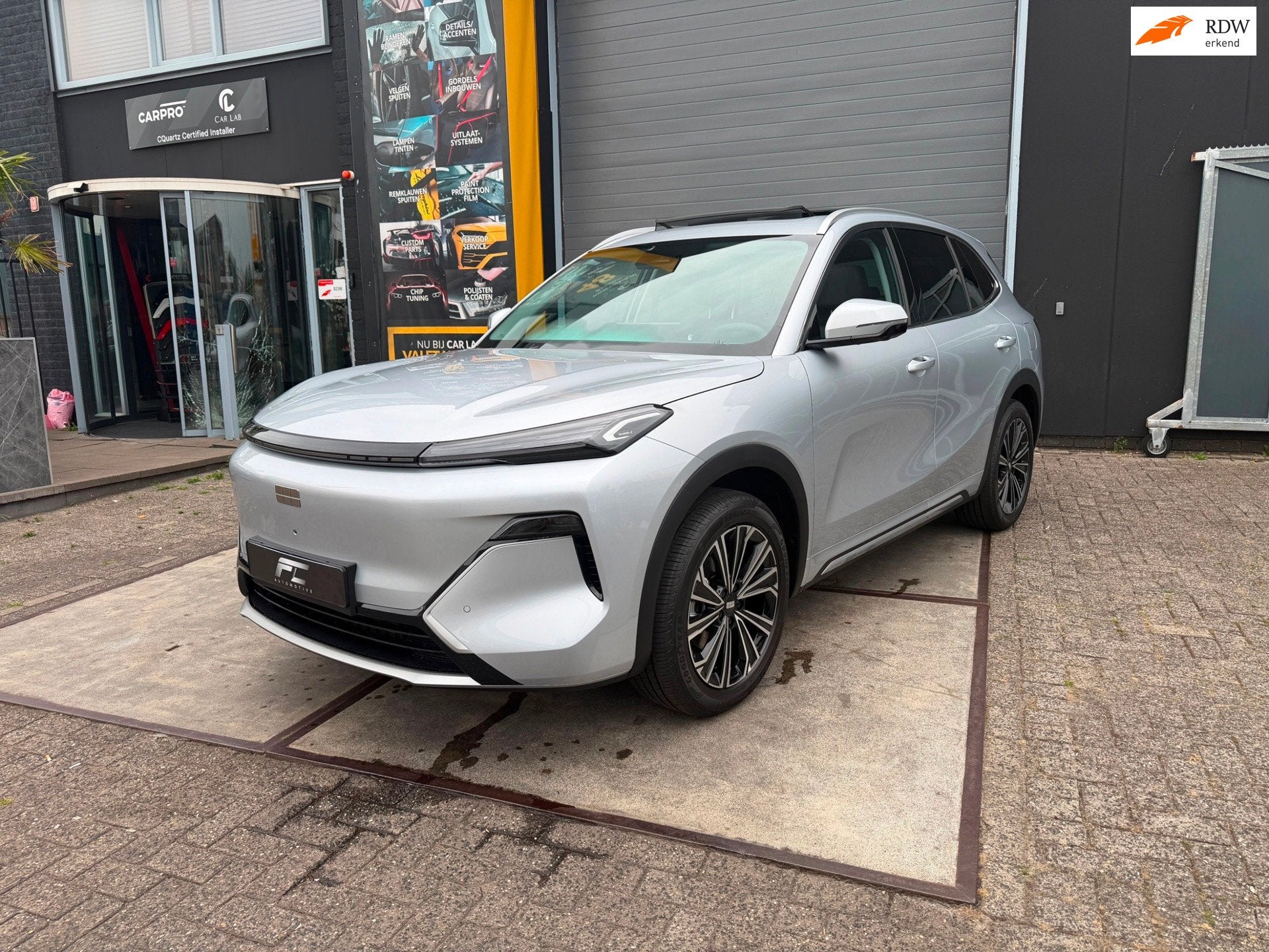 Geely Starray EM-i 1.5 Max+, 4 cilinders, 1790 kg, Origineel Nederlands, Bedrijf
