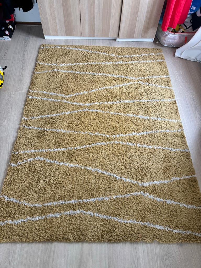 Hoogpolig tapijt 160x230 beige/geel met wit patroon, Ophalen, Overige materialen, Gebruikt, 150 tot 200 cm