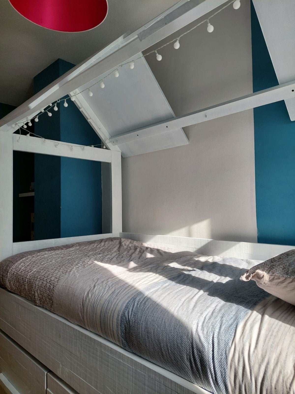 Coming Kids kinder/tienerbed 90x200 cm - Zo goed als nieuw, Huis en Inrichting, Ophalen, 90 cm, Eenpersoons, Wit