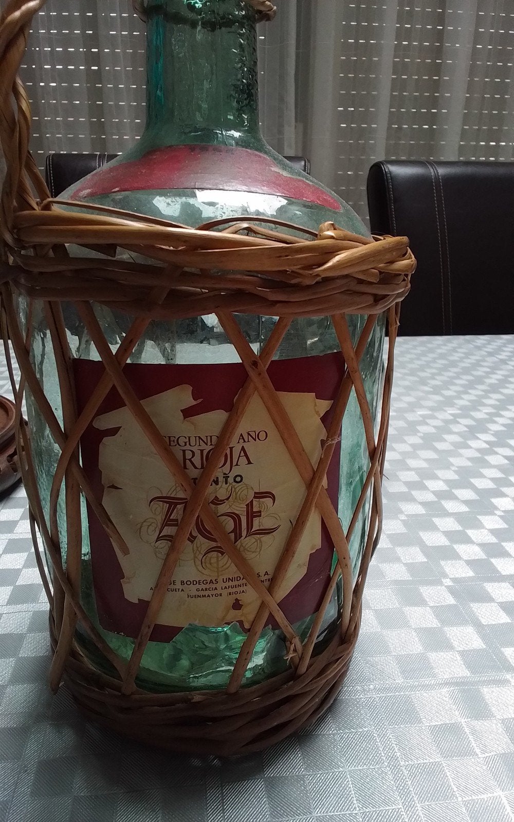 Oude wijn fles, Ophalen of Verzenden