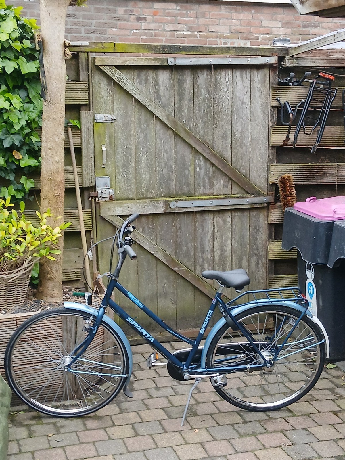 Leuke damesfiets 26 inch met belletje en versnellingen, Ophalen, Gebruikt, Versnellingen