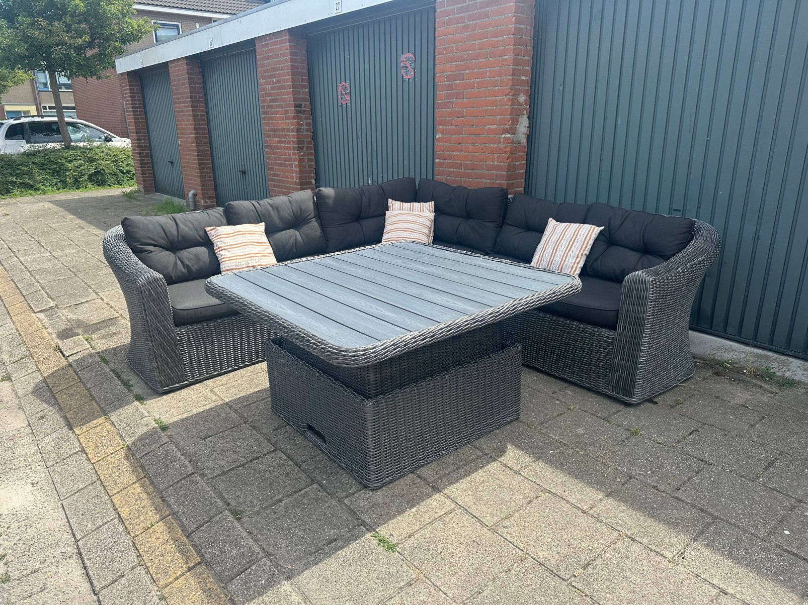 TAMBOHUSE Loungeset Tuinset + Verstelbare tafel NP: €2999‼️, Ophalen, Zo goed als nieuw, Wicker, Bank