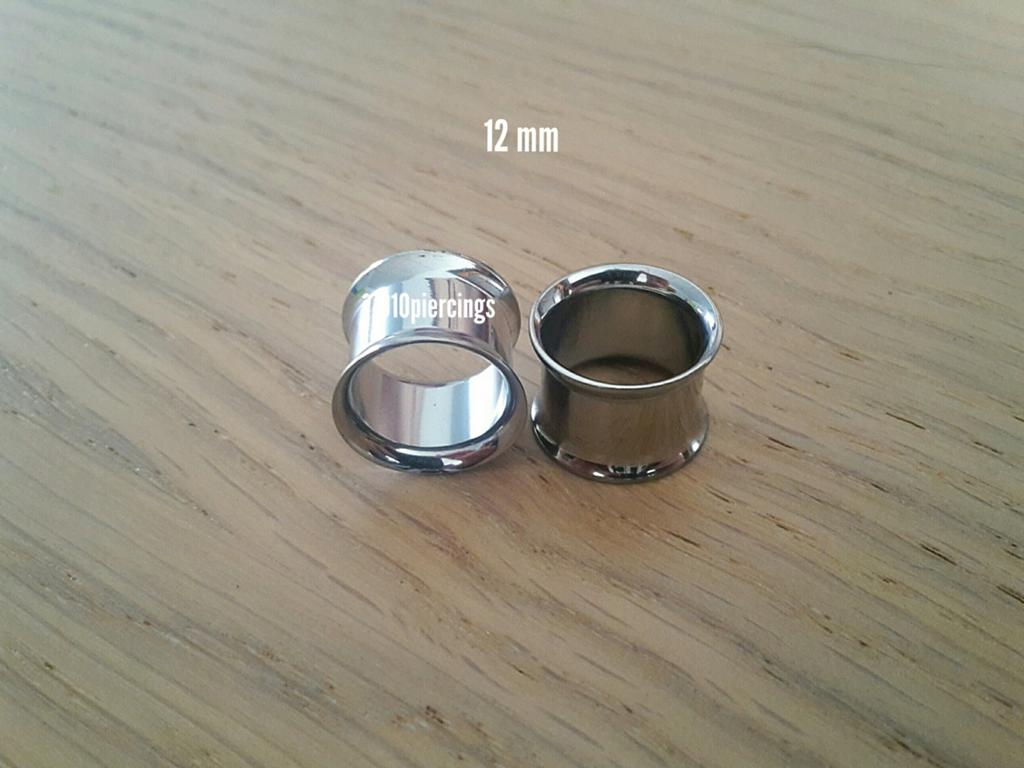 Nieuwe tunnels, pluggen. Staal. 4, 5, 6, 8, 10, 12, 14, 16 M, Ophalen of Verzenden, Zo goed als nieuw, Staal, Oor- of Traguspiercing