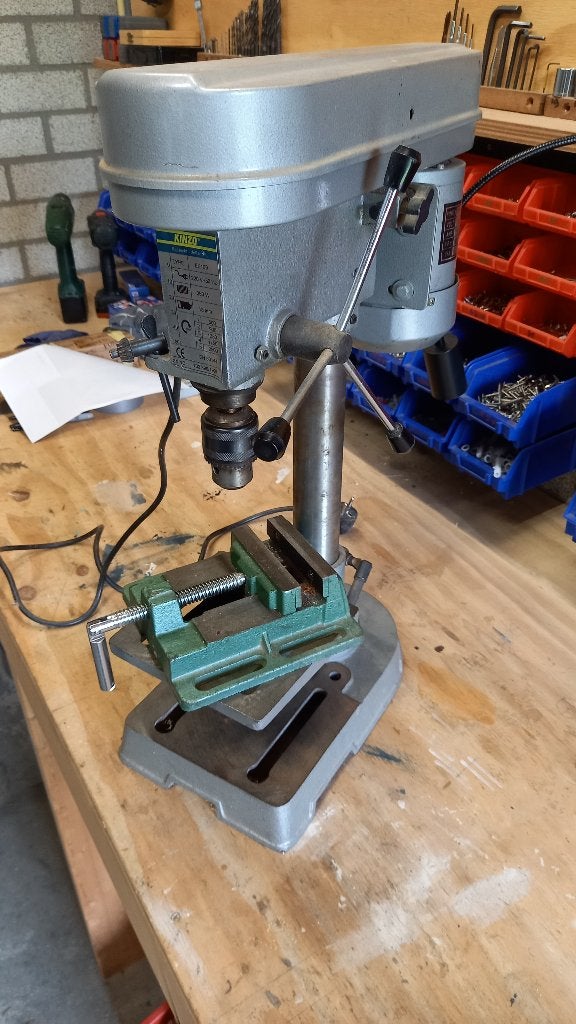 Kolomboormachine, Doe-het-zelf en Verbouw, Gereedschap | Boormachines, Ophalen, Gebruikt, Variabele snelheid, Minder dan 400 watt