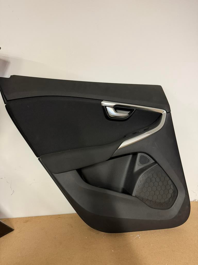 Deurpanelen set volvo v40 bj 2014/2015/2016, Auto-onderdelen, Interieur en Bekleding, Volvo, Gebruikt, Ophalen