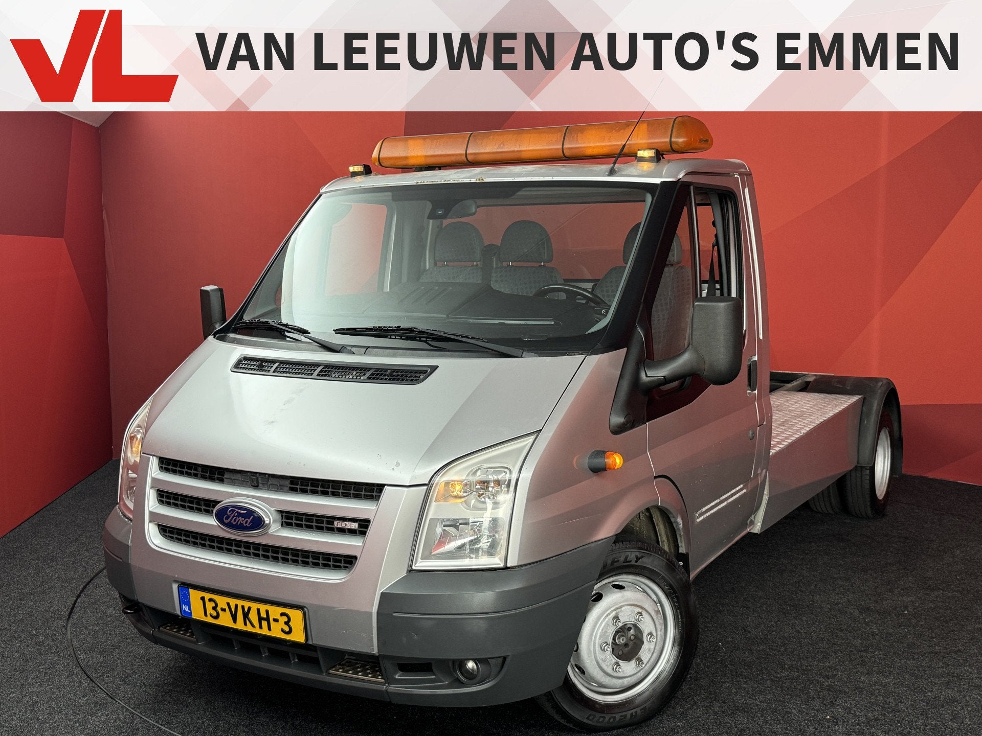 Ford Transit 350M 2.4 TDCI | BE Trekker | Tacho | 4.5 ton |, Auto's, Gebruikt, Zwart, 4 cilinders, Metallic lak