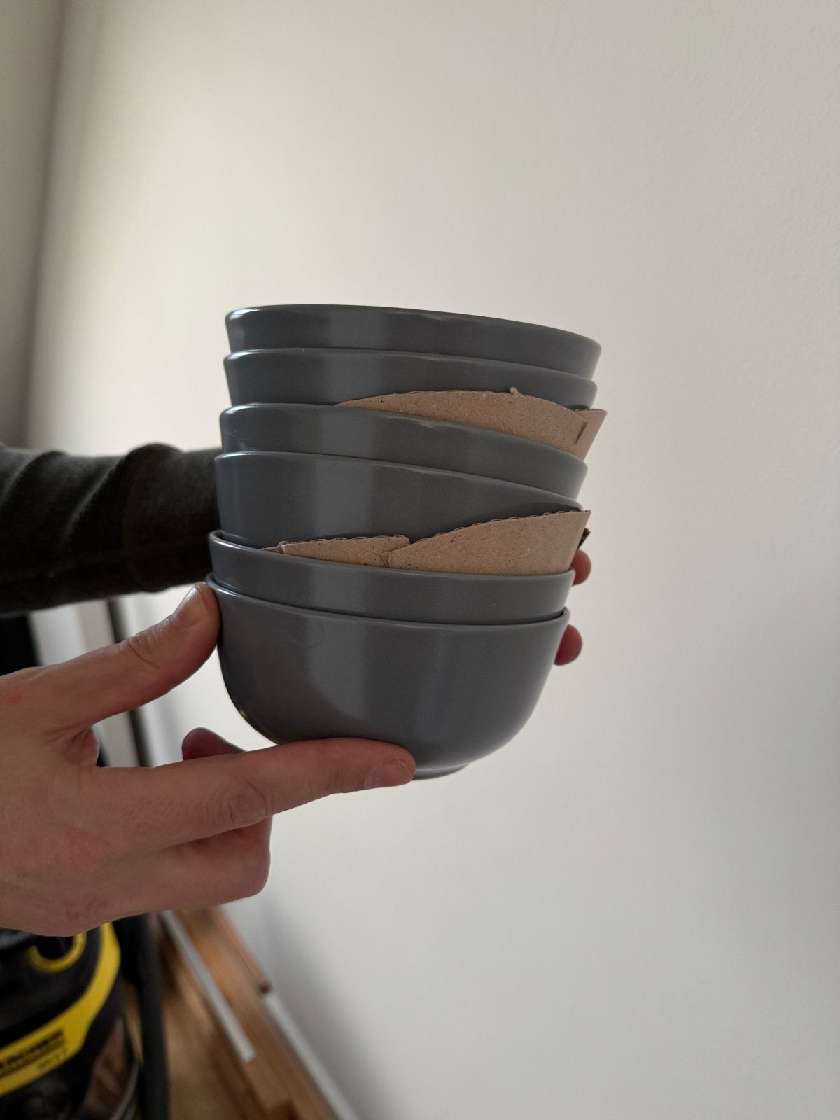 IKEA servies: Borden en kommen (grijs x6), Ophalen, Gebruikt, IKEA, Bord(en)