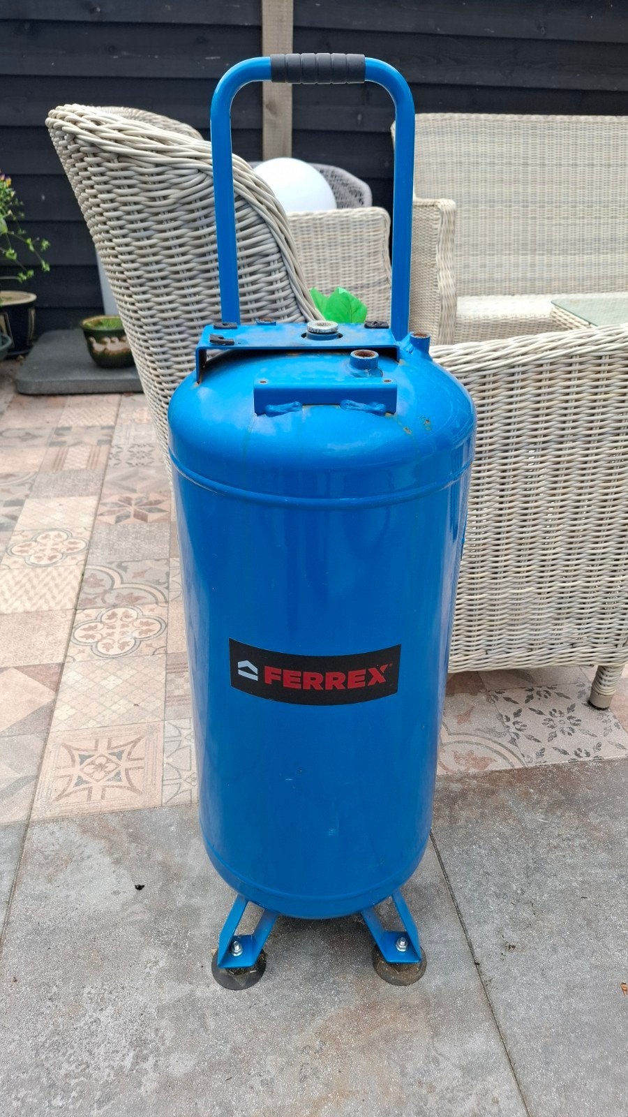 Tank van compressor. 50 liter., Doe-het-zelf en Verbouw, Compressors, 25 tot 100 liter, Ophalen, 200 tot 400 liter/min