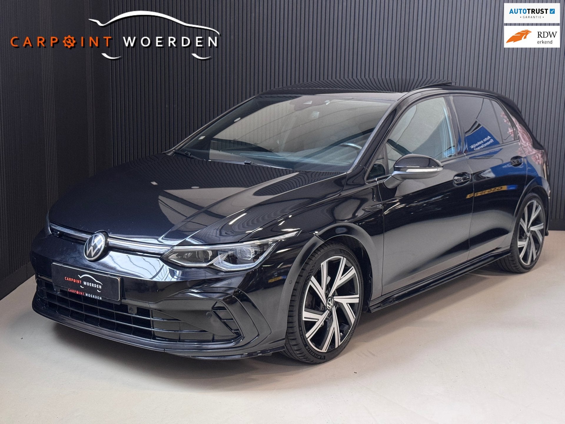 Volkswagen GOLF 1.5 eTSI R-Line PANO | CAMERA | IQ LED | Bli, Auto's, 4 cilinders, 150 pk, Zwart, Bedrijf
