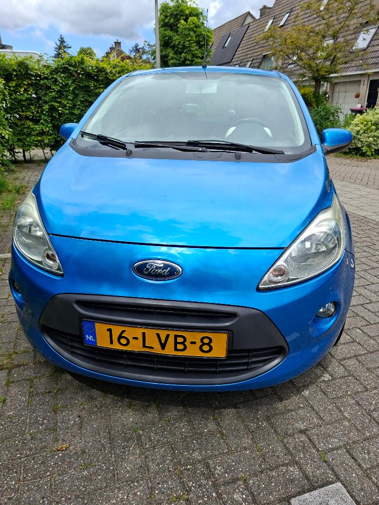 Ford Ka 1.2  Titanium X,  51KW 2010 Cool & Sound, Auto's, Ford, Voorwielaandrijving, Stof, 1242 cc, Metallic lak