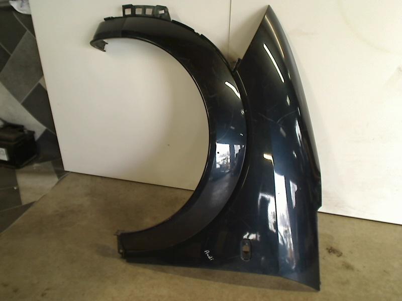 Spatbord Links Voor Audi A2 (8Z0) (2000-02/2003-12), Auto-onderdelen, Gebruikt, Auto-Union-Straße  1, Ingolstadt 85057, , Duitsland
