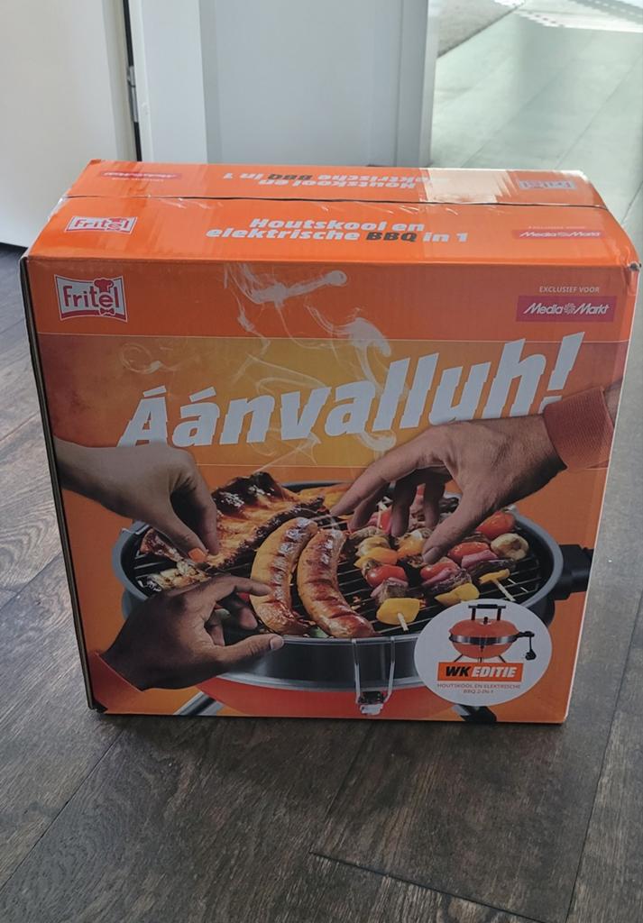 Fritel Houtskool en Elektrische BBQ in 1 - WK Editie, Tuin en Terras, Houtskoolbarbecues, Ophalen of Verzenden, Nieuw, Fritel