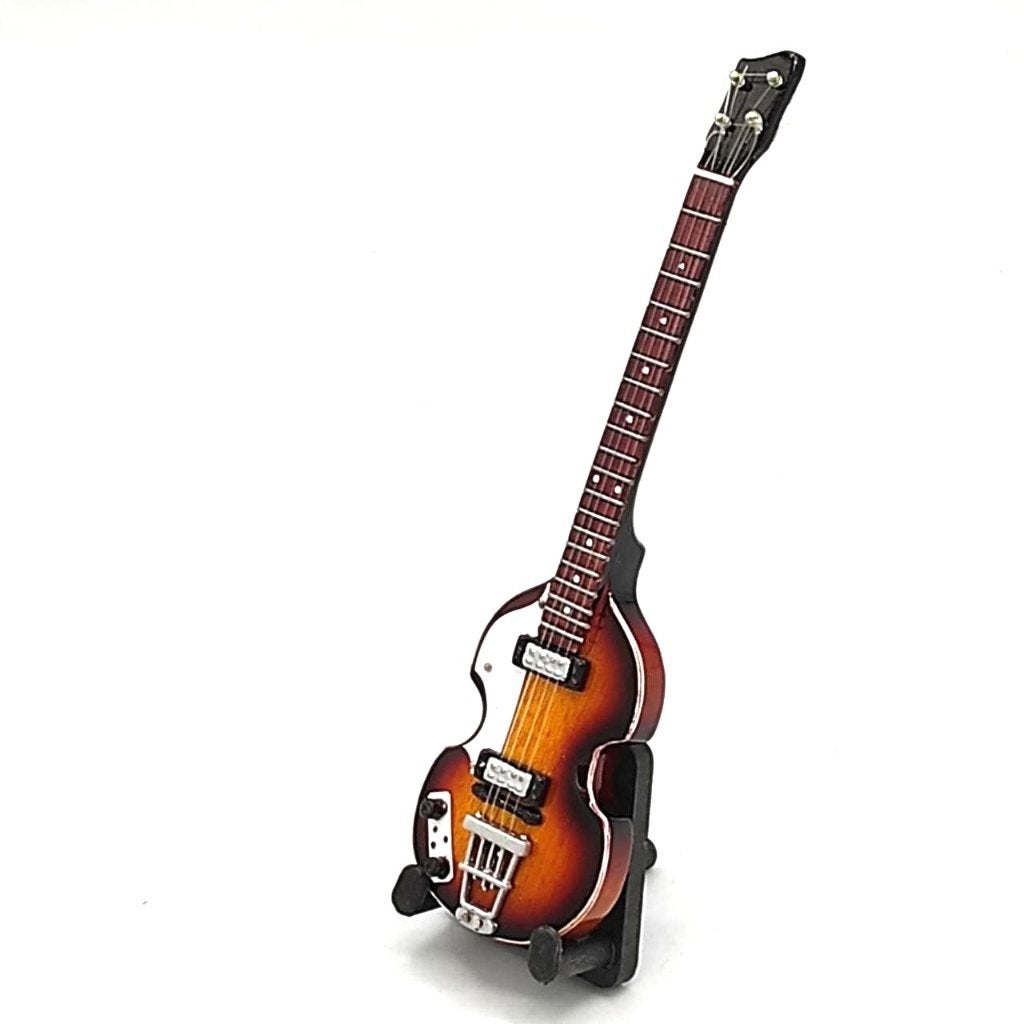 Paul McCarthney The Beatles miniatuur gitaar 15cm guitar, Info@deconoord.nl, Deco Noord, Nieuw, Ophalen of Verzenden