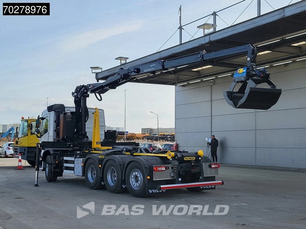 Volvo FM 460 8X4 NEW! Palfinger Q200Z95TR Crane + HT24 TEC H, Auto's, Vrachtwagens, Automaat, Stof, 460 pk, Euro 6