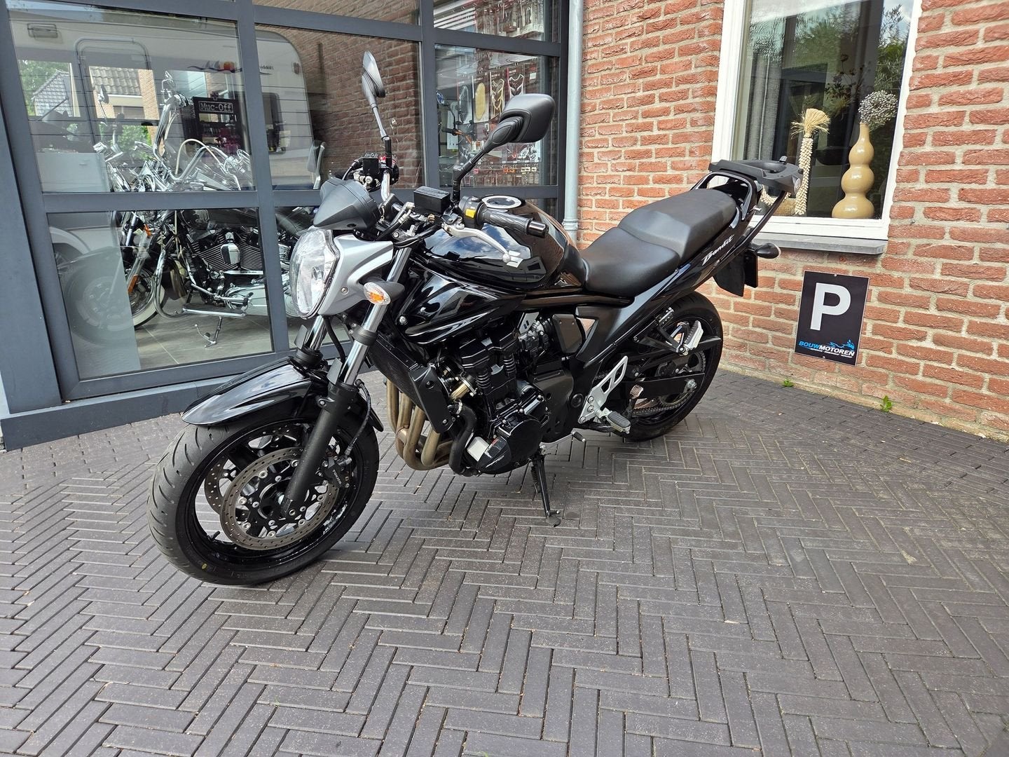 SUZUKI GSF 650 (bj 2013), SUZUKI, 4 cilinders, Motorrijbewijs A, Bedrijf