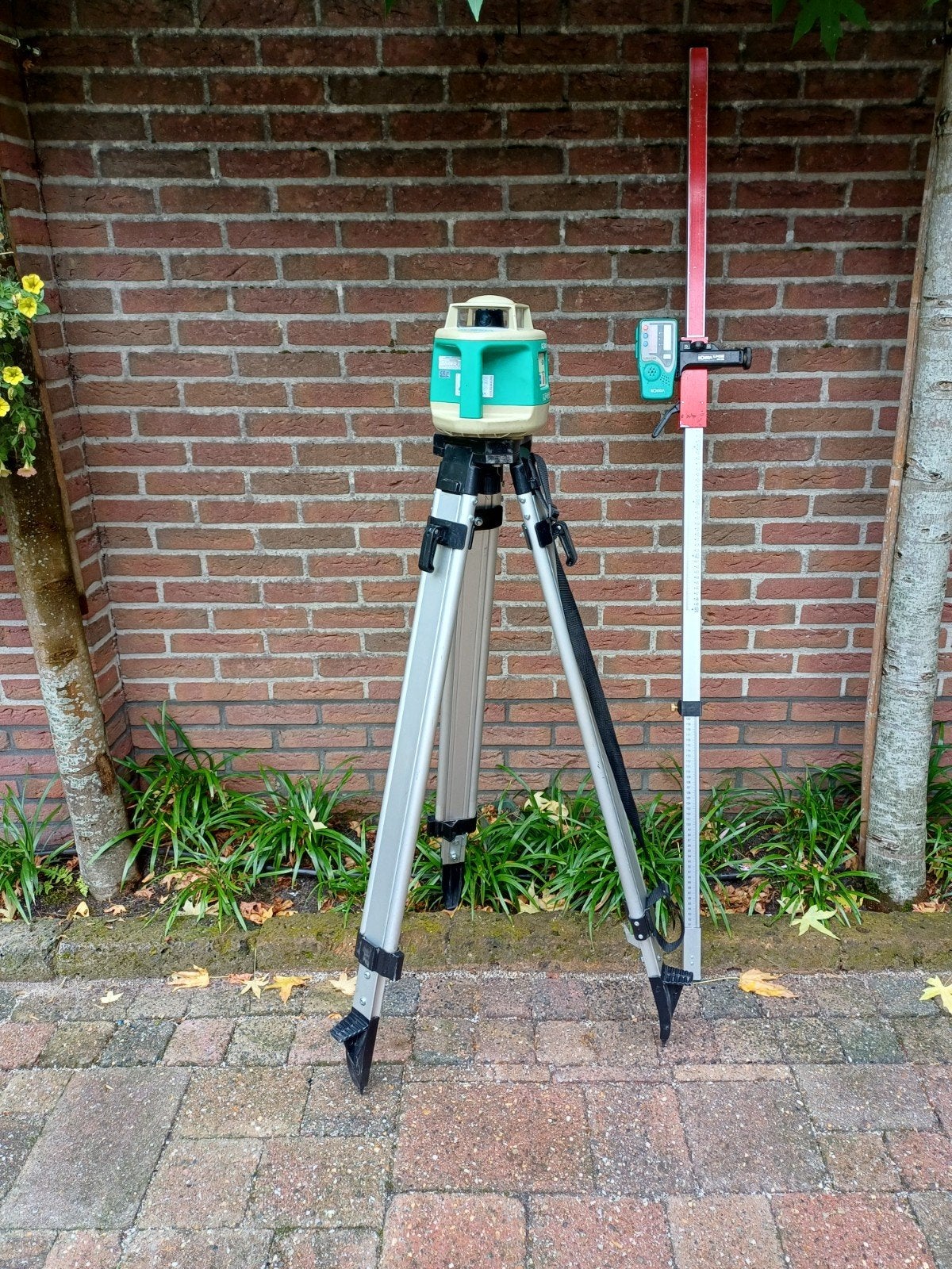 gebruikte sokkia LP415 laser met opbergkoffer, Doe-het-zelf en Verbouw, Meetapparatuur, Ophalen, Gebruikt, Overige meters