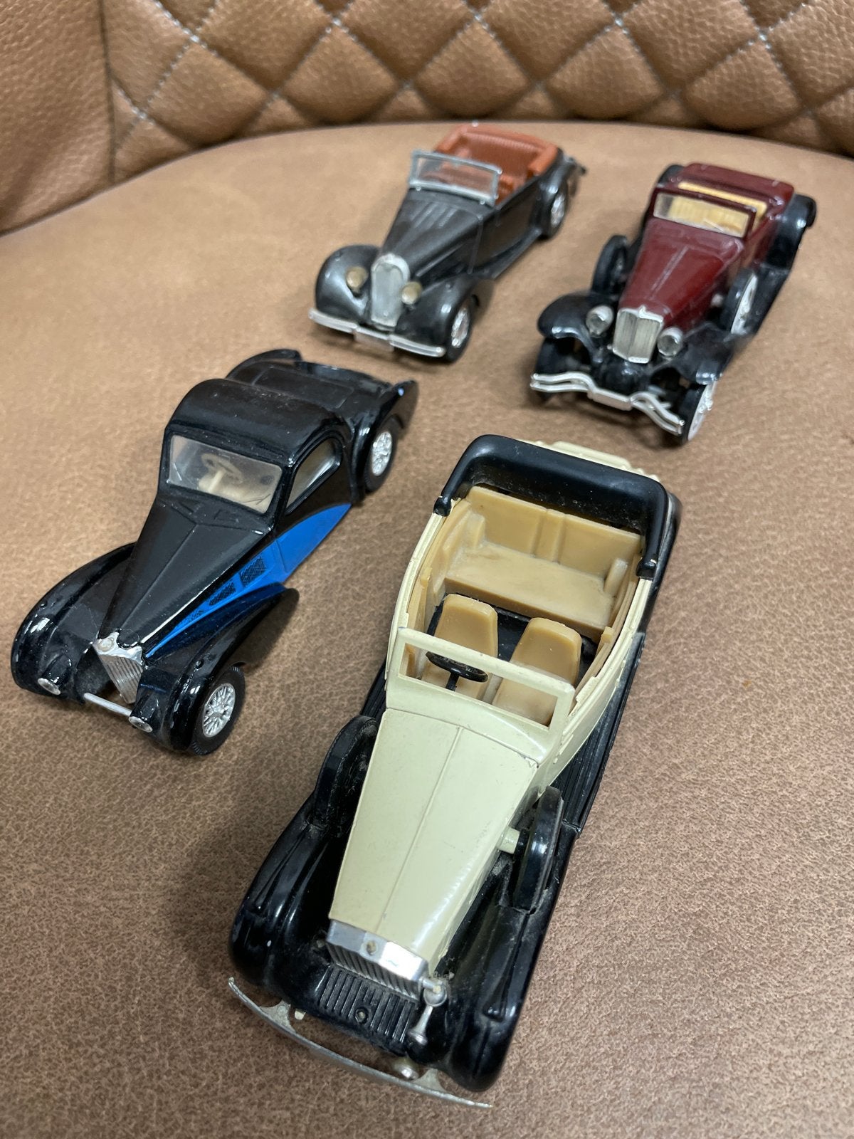 Set van 4 Solido Oldtimer Modelauto's - Made in France, Ophalen of Verzenden, Gebruikt, Auto's