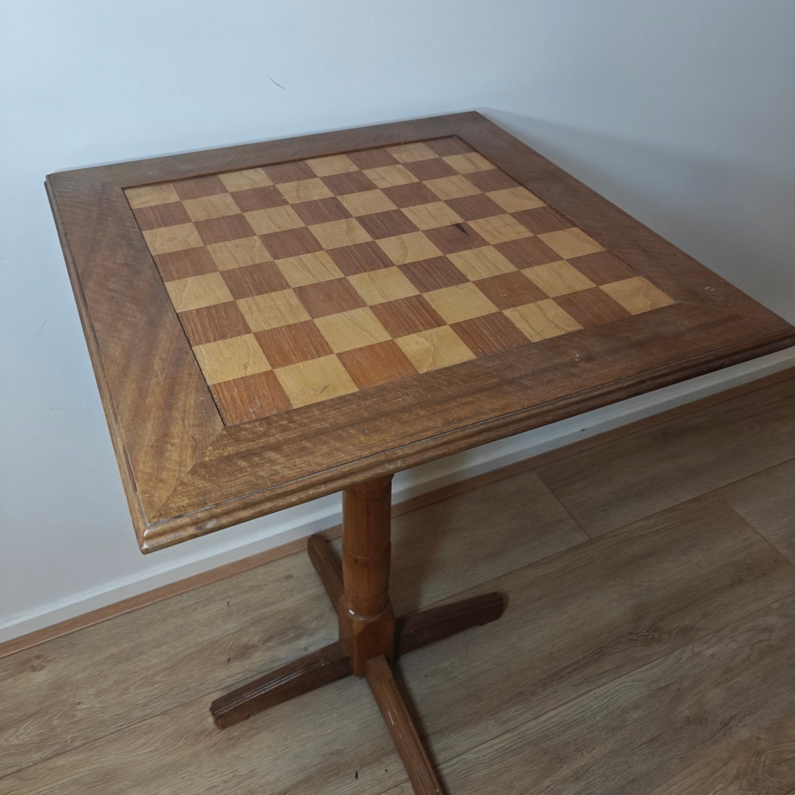 Vintage Schaaktafel / Bijzettafel, Antiek en Kunst, Ophalen