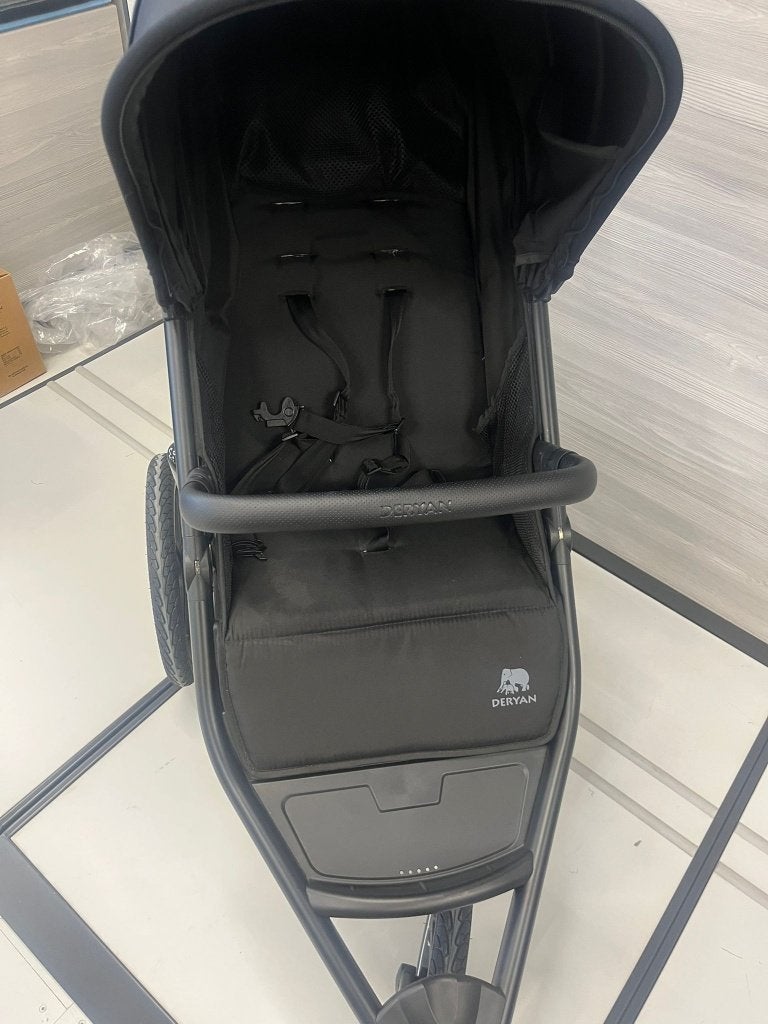 Deryan Bolt Hardloop Kinderwagen Zwart, Ophalen of Verzenden, Zo goed als nieuw, Zonnekap