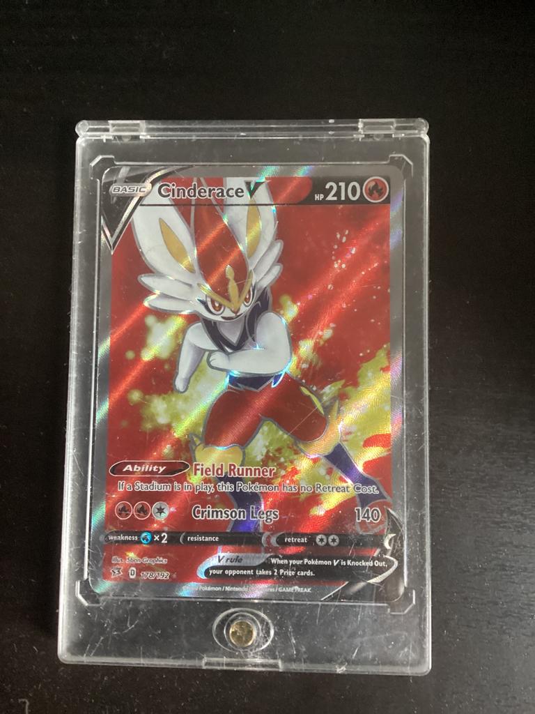 Cinderace V Pokémonkaart, Ophalen of Verzenden, Gebruikt, Losse kaart, Foil