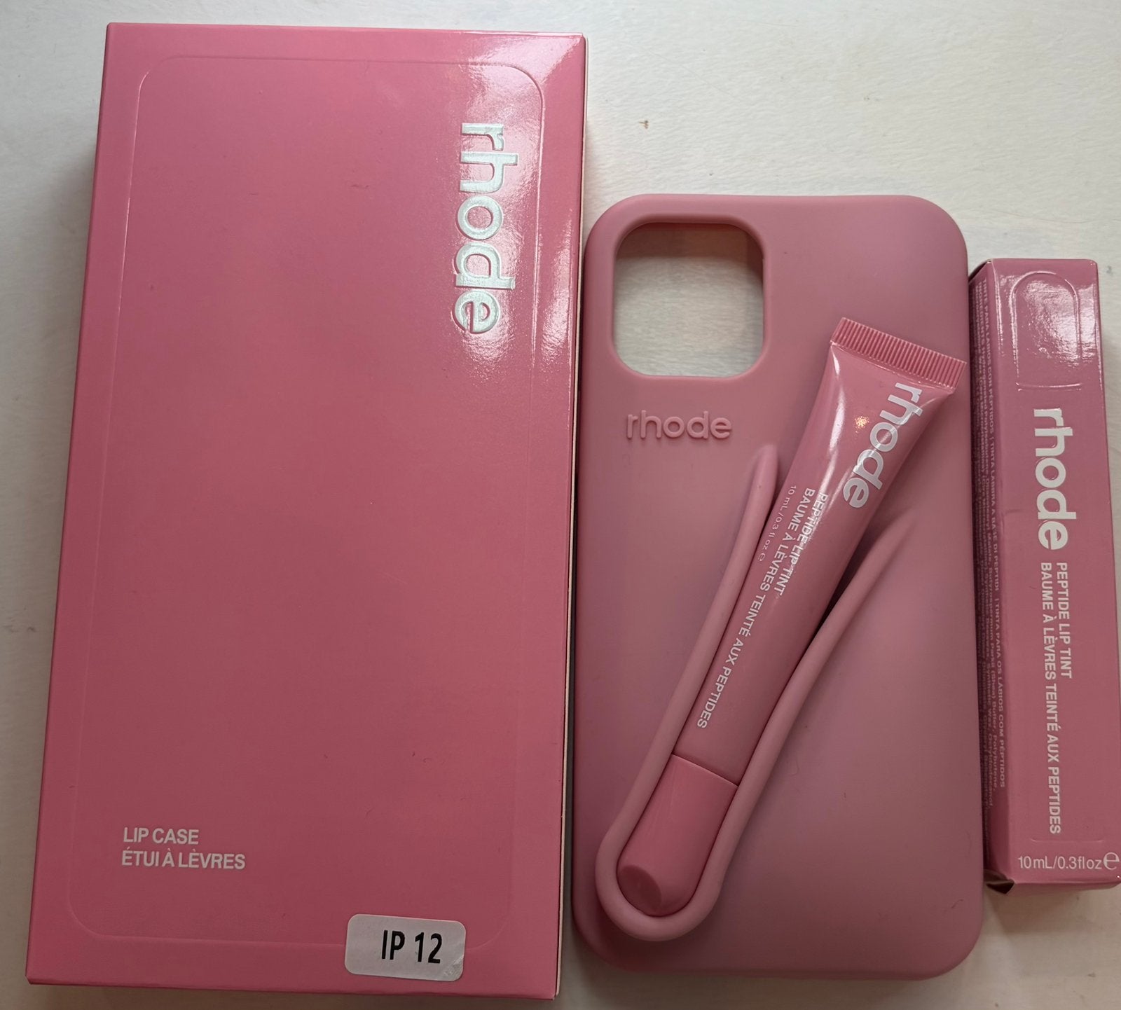 Rhode Lip Case & lip gloss voor iPhone 12 - Ribbon, Telecommunicatie, Mobiele telefoons | Hoesjes en Frontjes | Apple iPhone, Verzenden