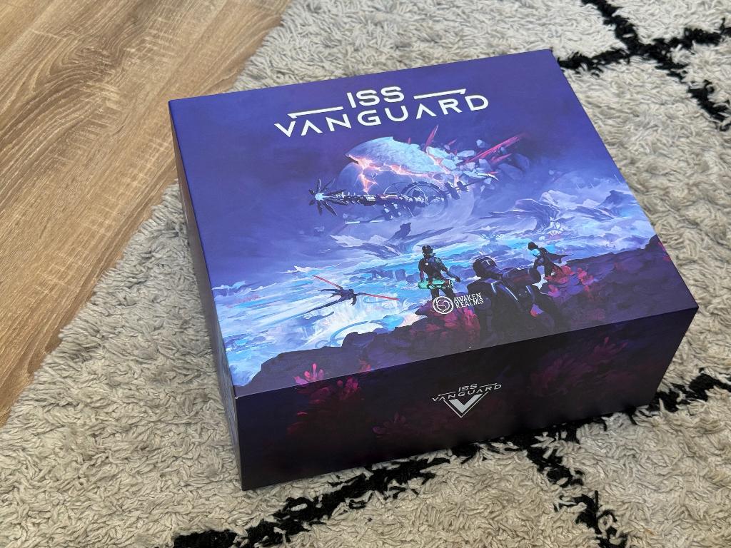 ISS Vanguard (gebruikt), Een of twee spelers, Ophalen, Gebruikt, Awaken Realms