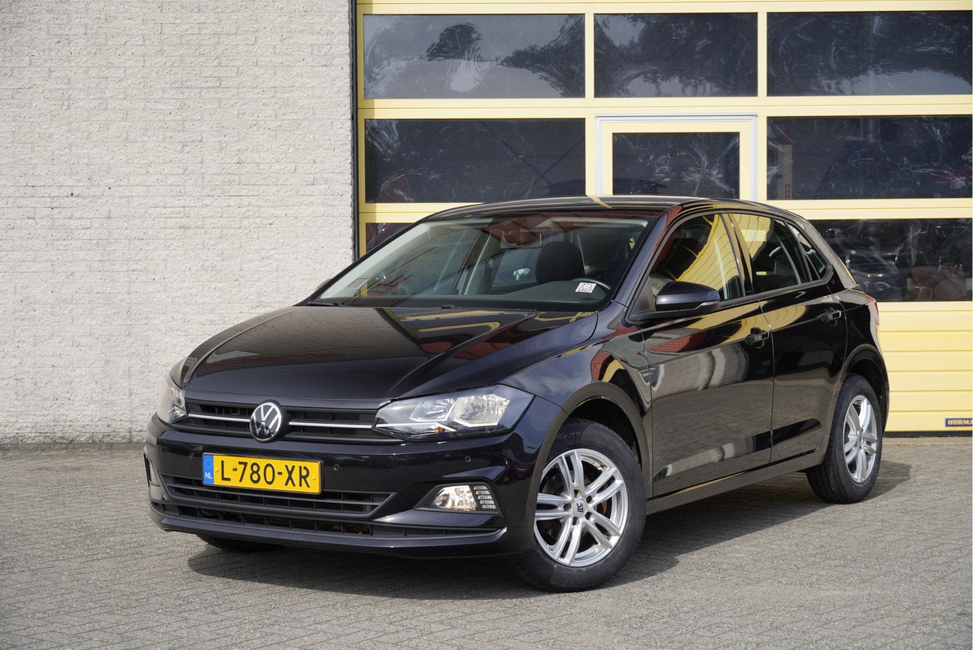 Volkswagen Polo 1.0 TSI 5drs Comfortline Business Executive, Auto's, Voorwielaandrijving, Dealer onderhouden, Gebruikt, 580 kg