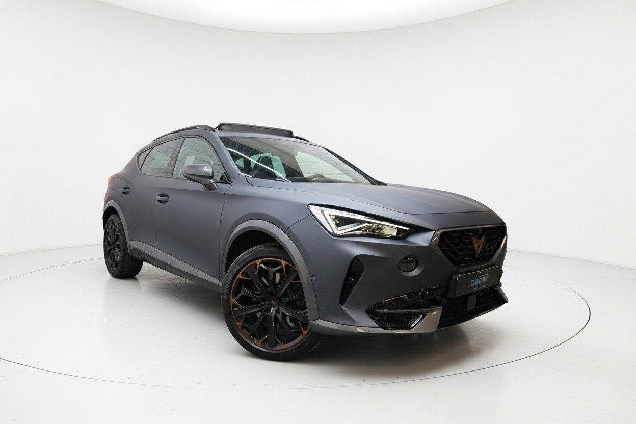 CUPRA Formentor 1.4 e-Hybrid VZ Copper Edition PANO VIRTUAL, Auto's, Cupra, Gebruikt, Zwart, 4 cilinders, Formentor