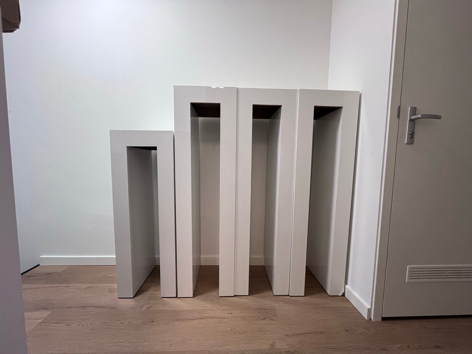 Witte sokkels / zuilen - diverse maten, Huis en Inrichting, Woonaccessoires | Zuilen en Pilaren, Ophalen, Gebruikt