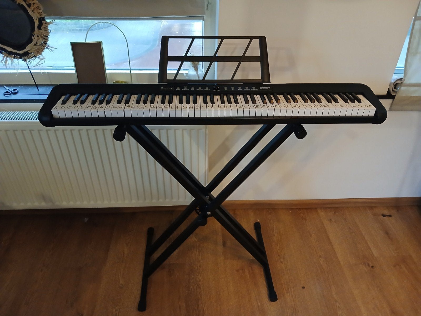 Keyboard, Muziek en Instrumenten, Ophalen, 61 toetsen, Overige merken, Met standaard